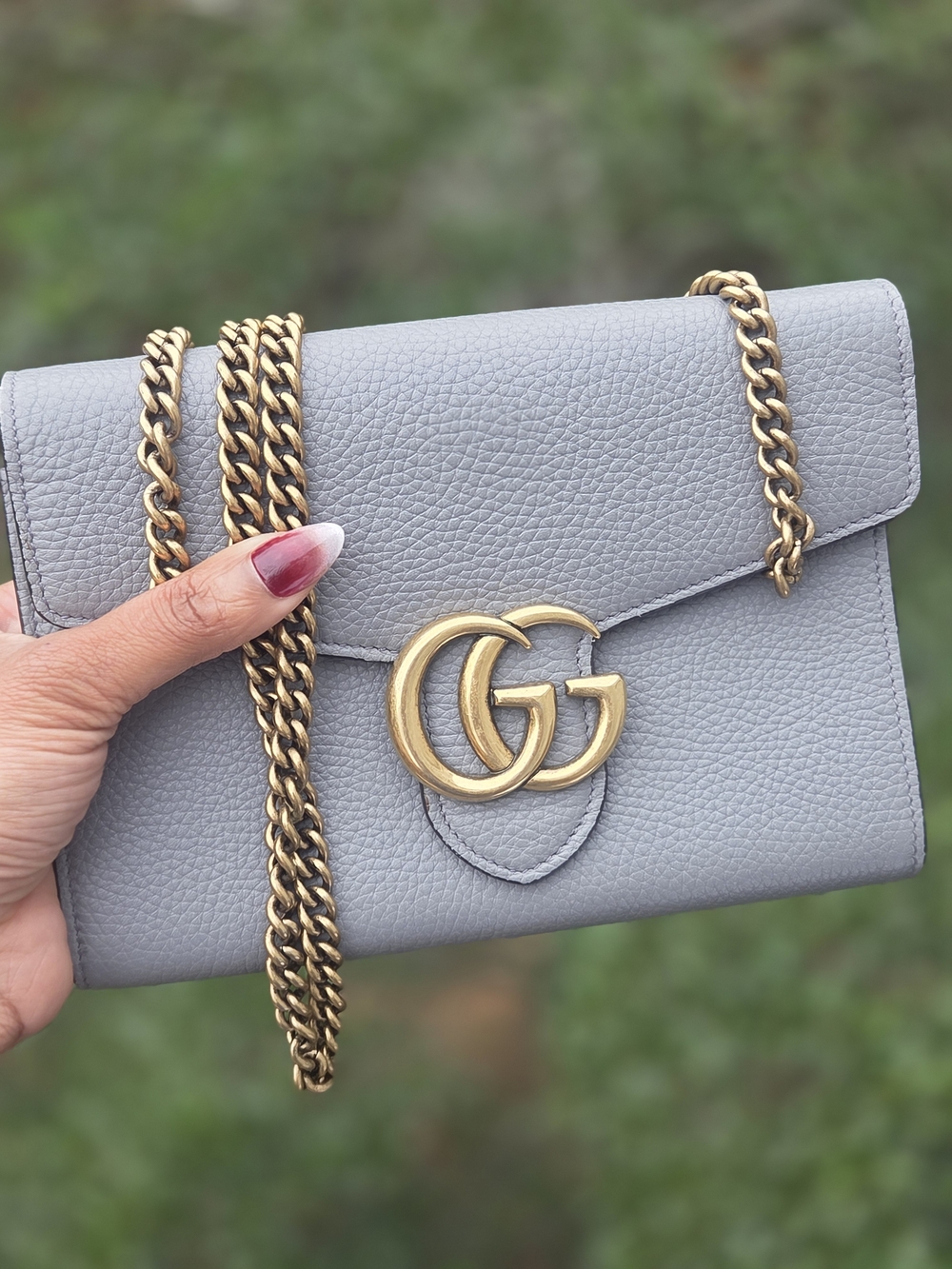 Gucci Small Marmont Chain Wallet in Light Gray